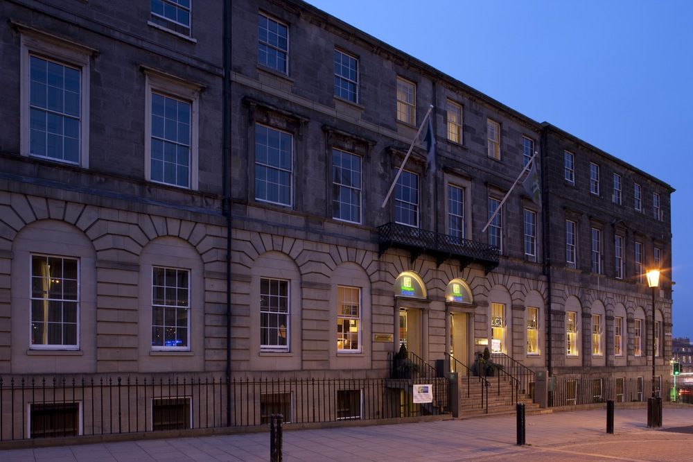 Holiday Inn Express - Edinburgh City Centre