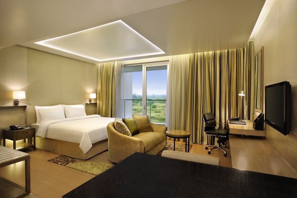 DoubleTree Suites by Hilton Bengaluru Outer Ring Road+++