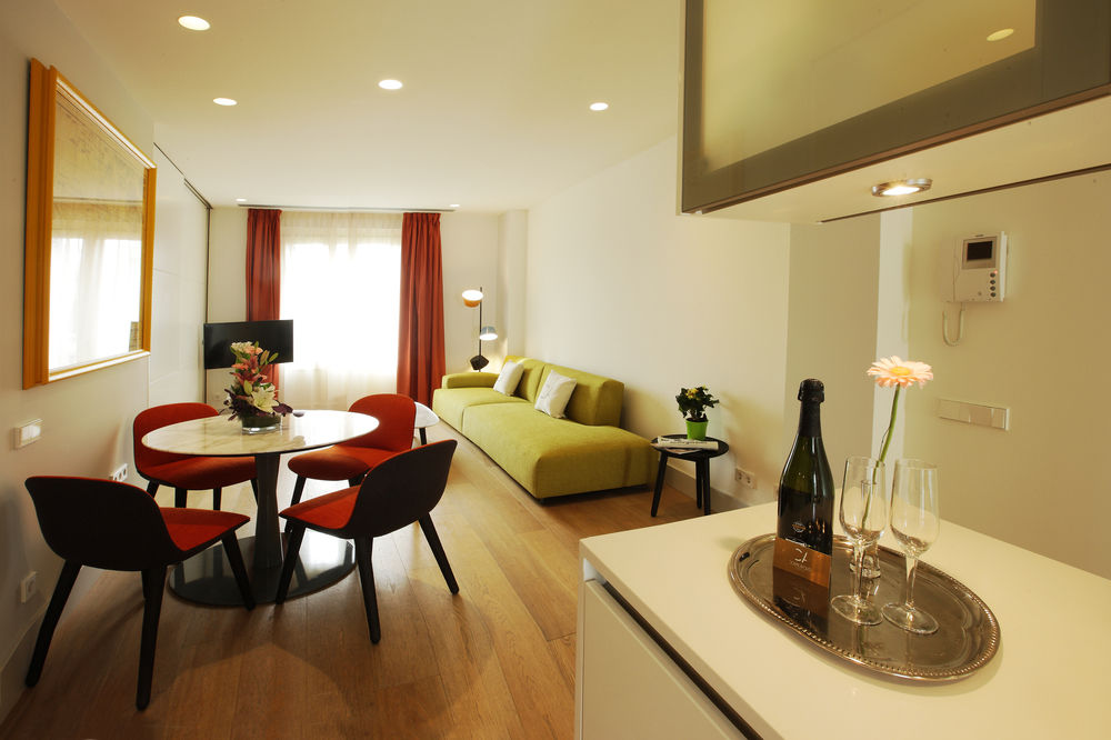 COSMOPOLITA APARTMENTS RAMBLA DE CATALUNYA