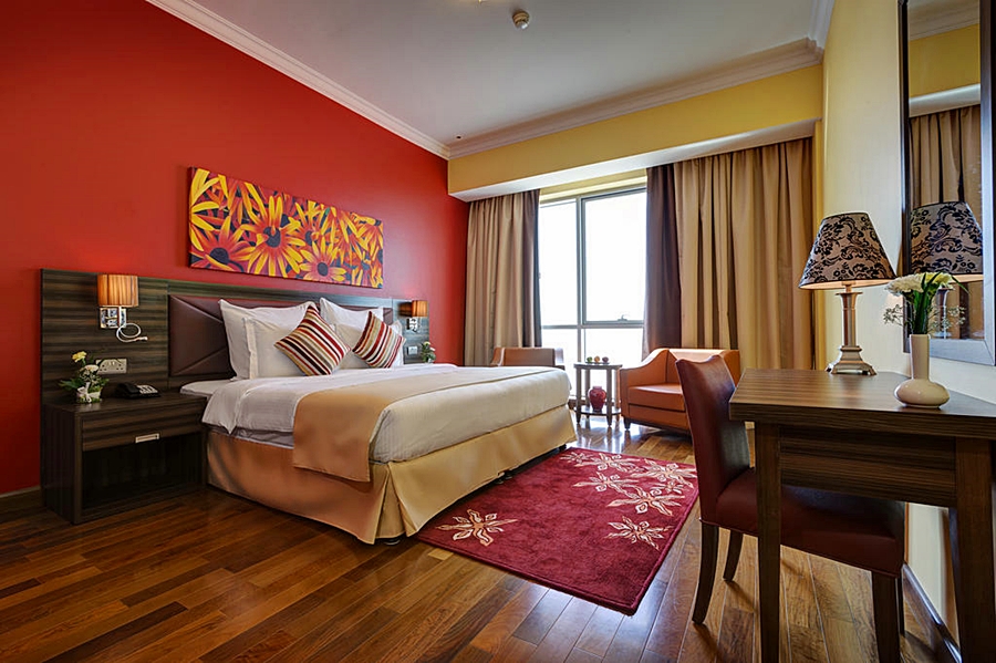 room photo