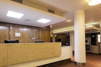 hotel-img
