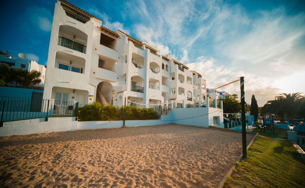 HOLIDAY CENTER APTS. - Hotel cerca del Golf Santa Ponsa II