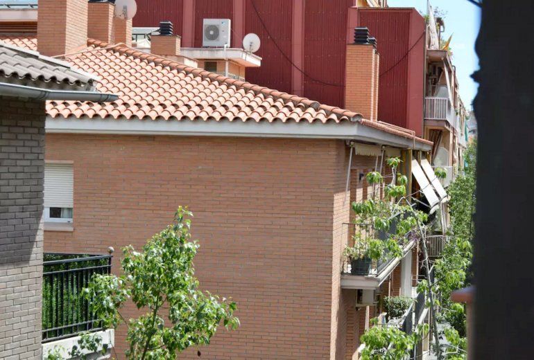 EXCLUSIVE APARTMENT IN BARCELONA (2 GUESTS)