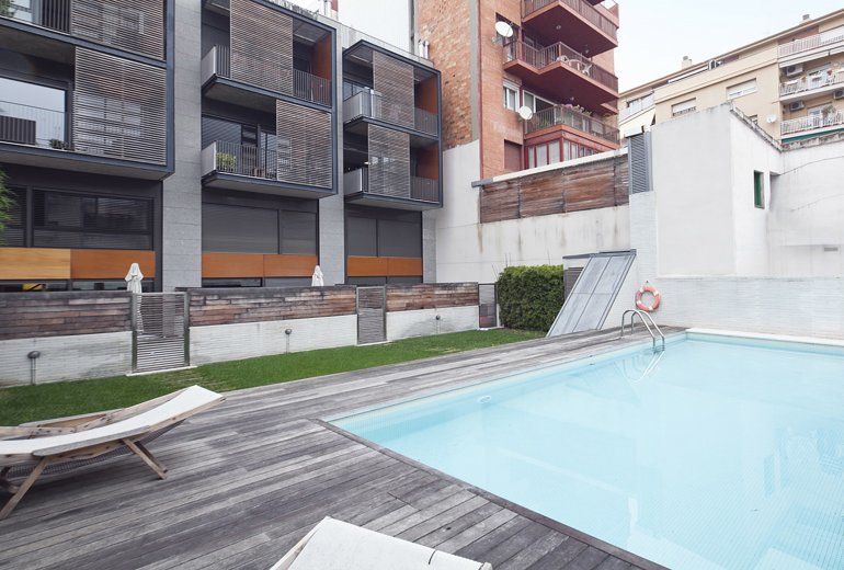 IDEAL APARTMENT IN BARCELONA FOR 8 GUESTS.