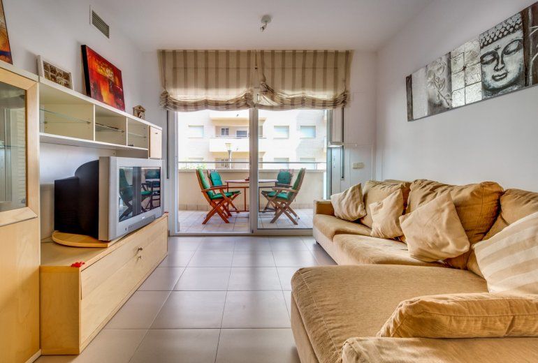 IDEAL APARTMENT IN LLORET DE MAR FOR 5 GUESTS.