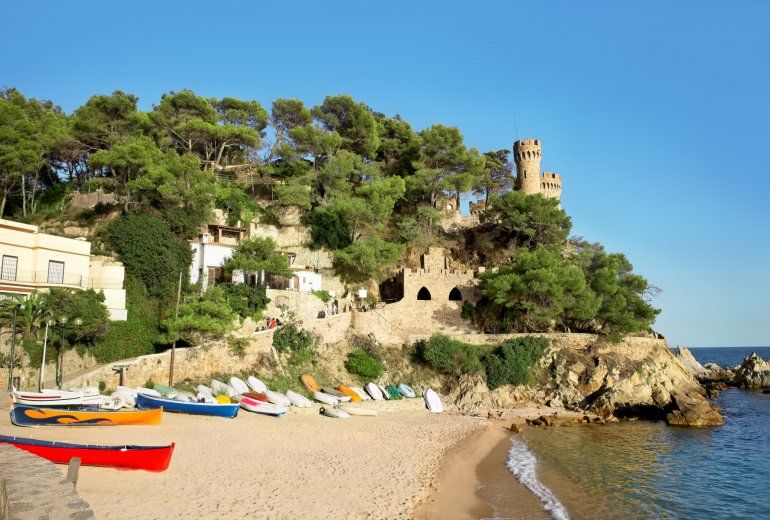 CHARMING APARTMENT IN LLORET DE MAR FOR 5 GUESTS.