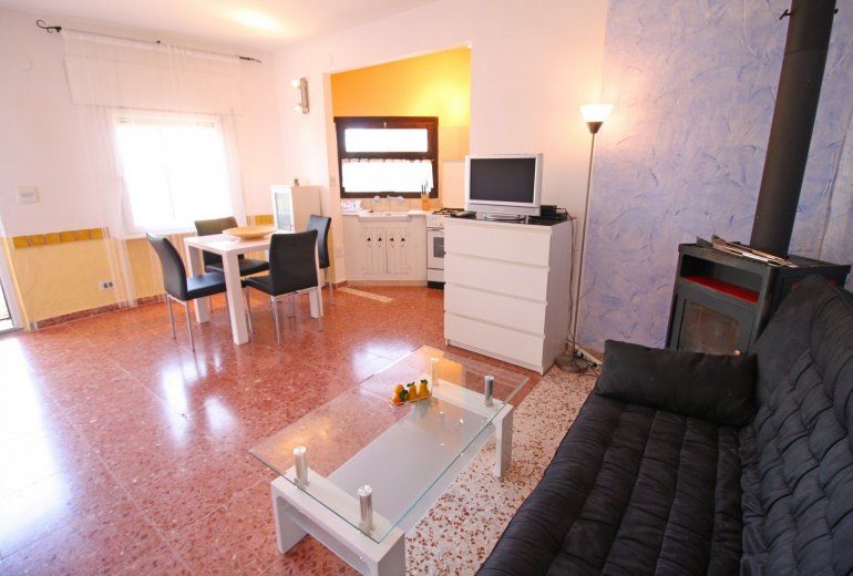 COSY VILLA IN CALP (9 GUESTS)