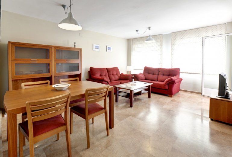 EXCLUSIVE APARTMENT LOCATED IN DENIA FOR 6 GUESTS.