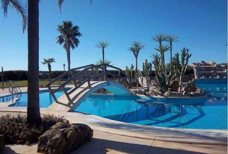 IMPRESSIVE APARTMENT LOCATED IN TARIFA FOR 6 GUESTS.