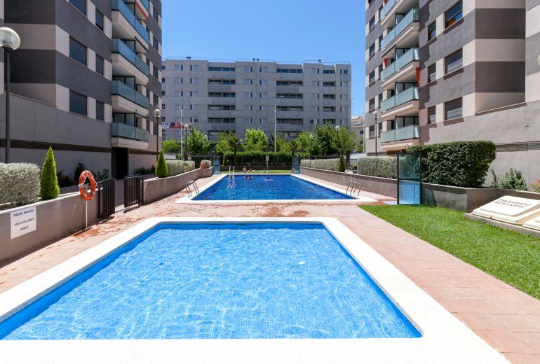 GREAT APARTMENT LOCATED IN GANDIA FOR 4 GUESTS.