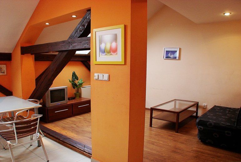 COSY APARTMENT IN KAZIMIERZ (7 GUESTS)