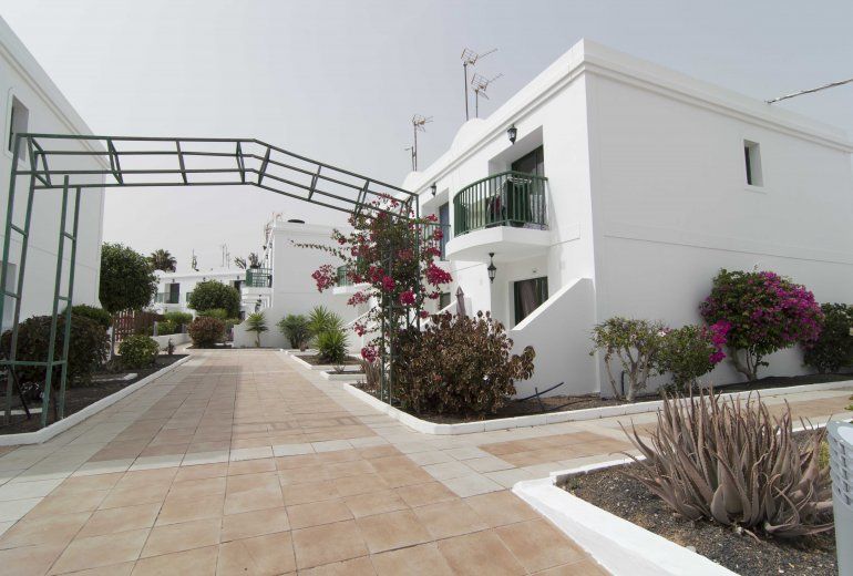 FANTASTIC HOUSE IN CORRALEJO (3 GUESTS)