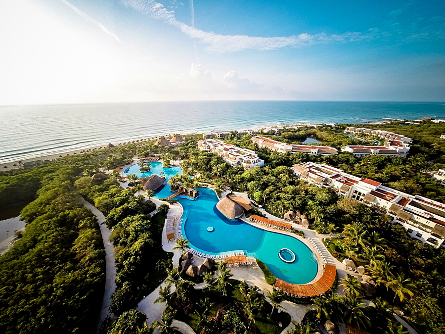 VALENTIN IMPERIAL RIVIERA MAYA