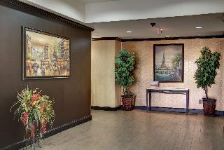 HOLIDAY INN EXPRESS & SUITES P