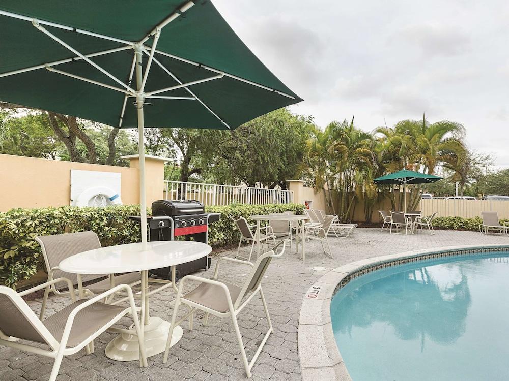 Fotos del hotel - La Quinta Inn & Suites Miami Lakes