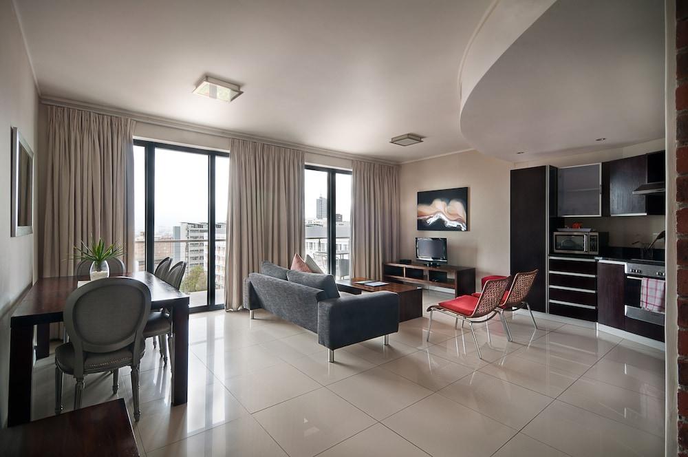 Fotos del hotel - ROCKWELL ALL SUITE HOTEL & APARTMENTS