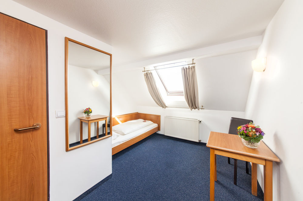 Fotos del hotel - HOTEL ANTARES DUSSELDORF