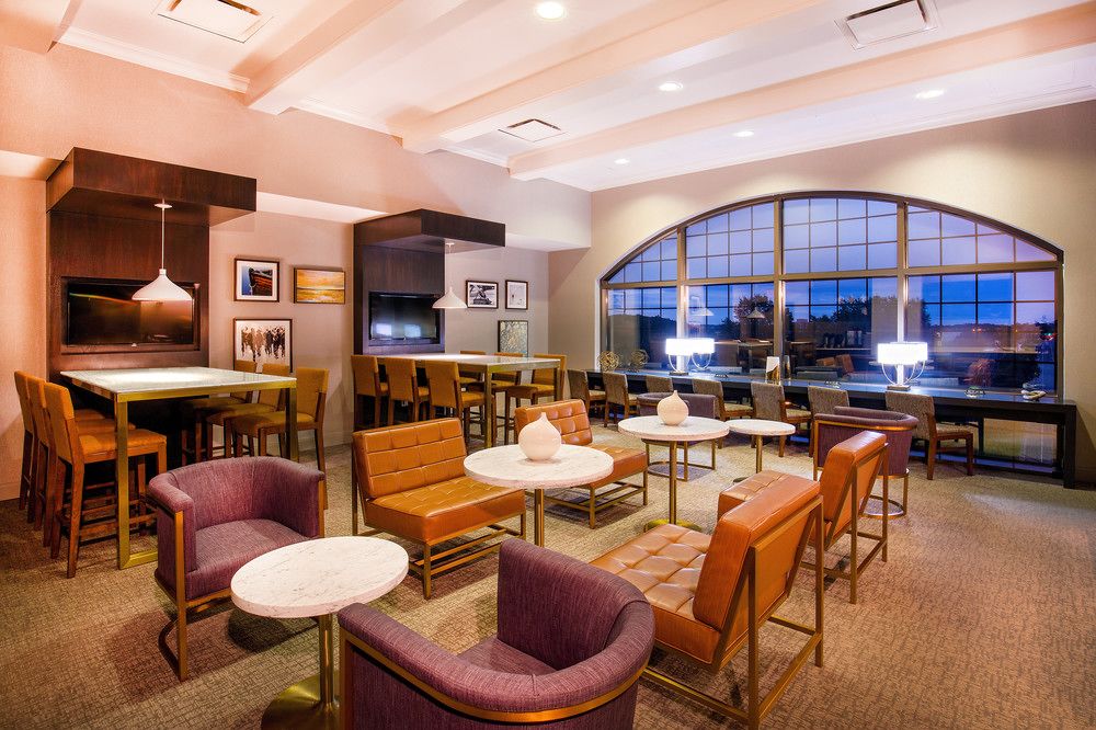 Sheraton Baltimore Washington Airport Hotel - BWI