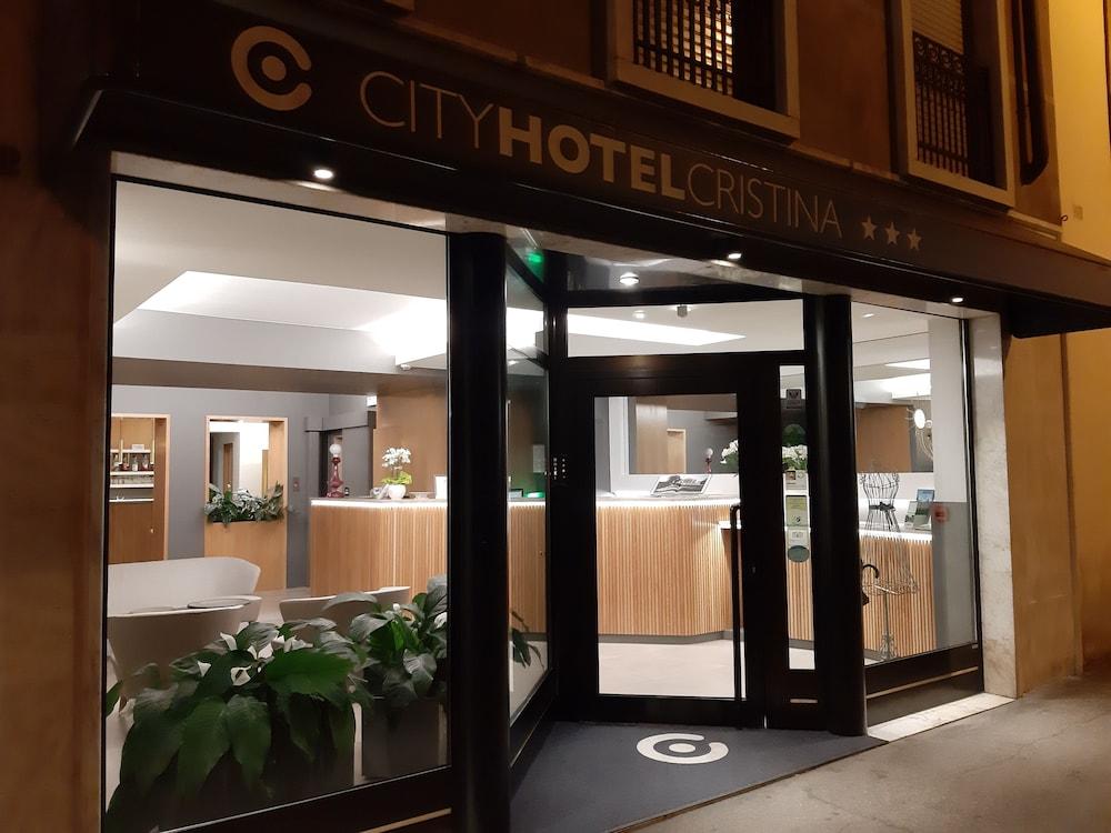 Fotos del hotel - HOTEL CRISTINA