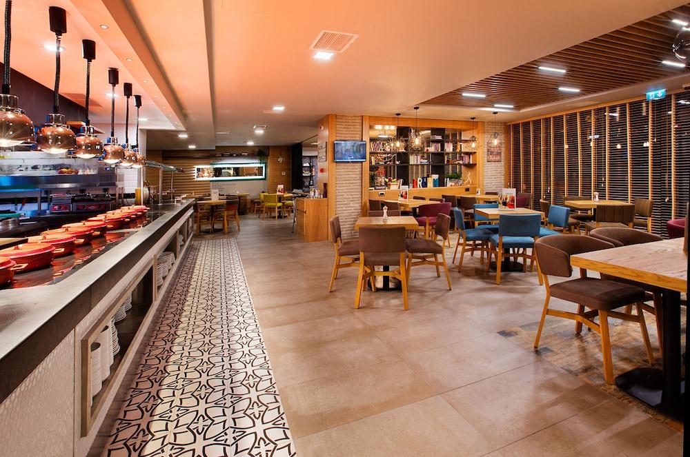 Fotos del hotel - HOLIDAY INN ISTANBUL KADIKOY