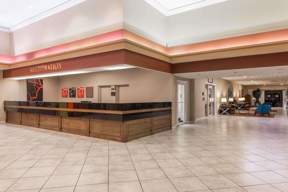 Hotel Ramada by Wyndham Kissimmee Gateway