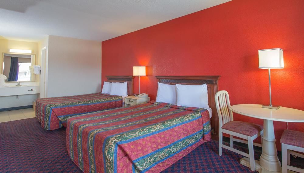 DAYS INN CHESAPEAKE/VIRGINIA BEACH NORFOLK