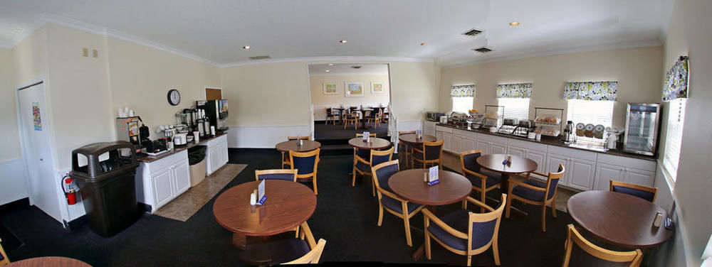 COMFORT INN BEACHSIDE