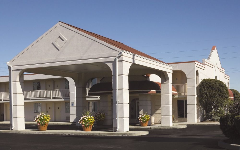 COMFORT INN CEDAR POINT MAINGATE