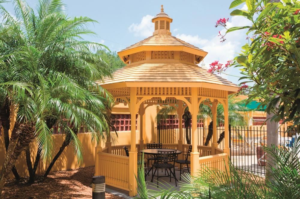 LA QUINTA LAKELAND