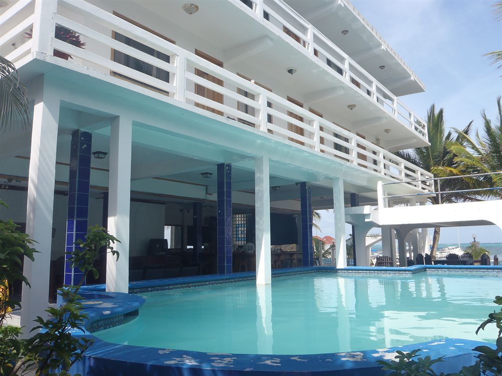 COCONUTS CARIBBEAN RESORT