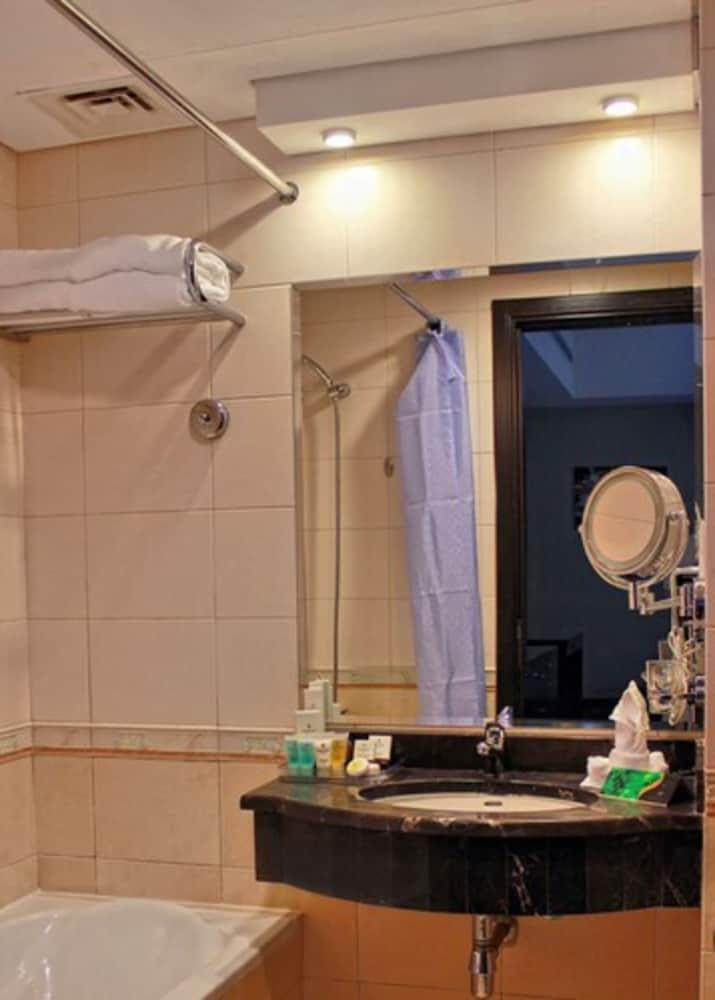 Fotos del hotel - PARAGON ABU DHABI