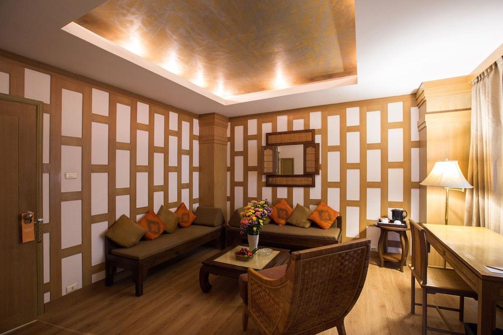 Fotos del hotel - The Tarntawan Hotel Surawong Bangkok