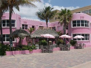 Fotos del hotel - WALKABOUT BEACH RESORT