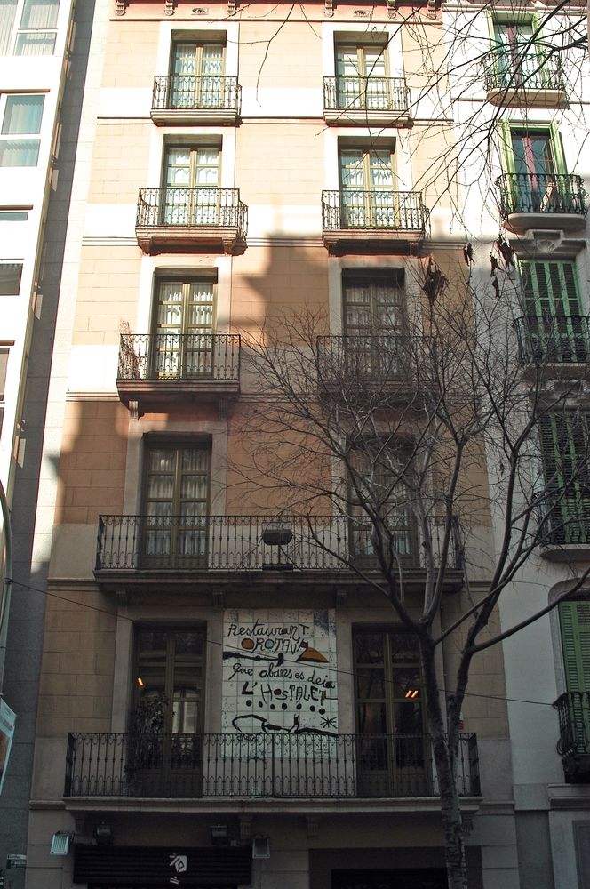 N 335 The Streets Apartments