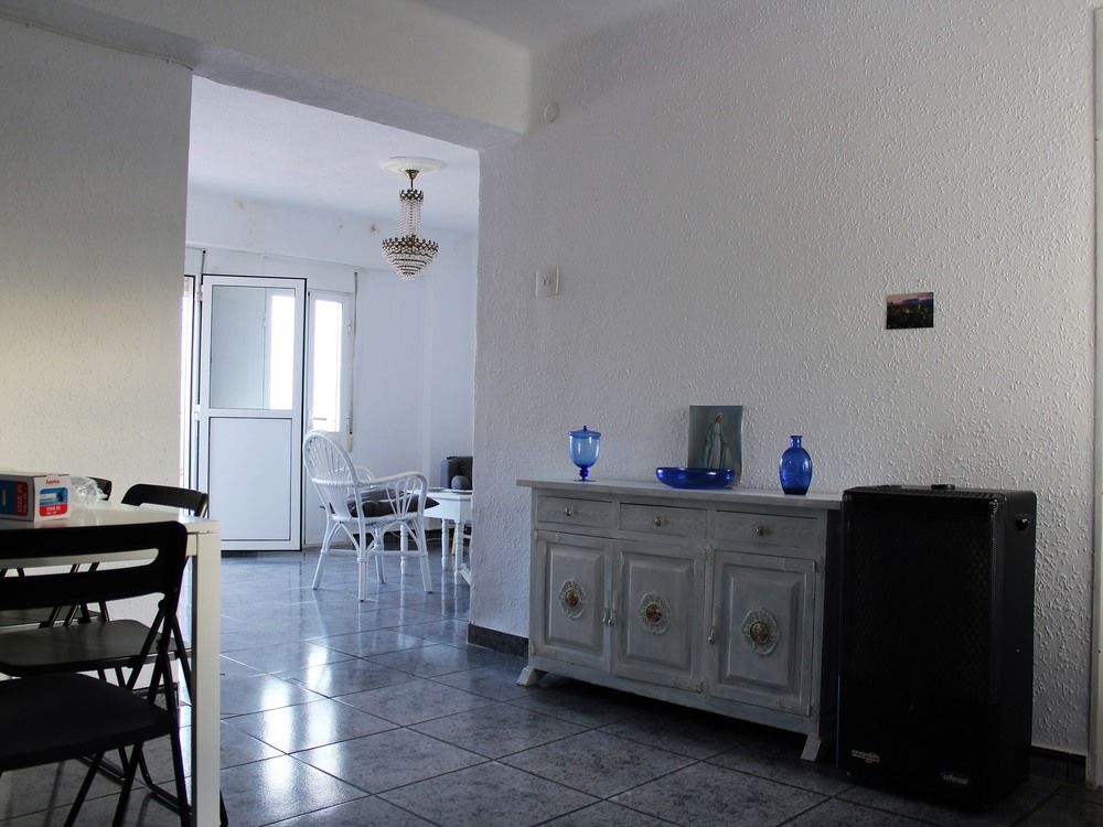 APARTMENT 400 METERS FROM THE BEACH