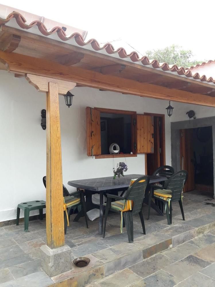 HOUSE WITH 2 BEDROOMS IN TAFIRA ALTA; WITH WONDERFUL MOUNTAIN VIEW; FURNISHED TERRACE AND WIFI