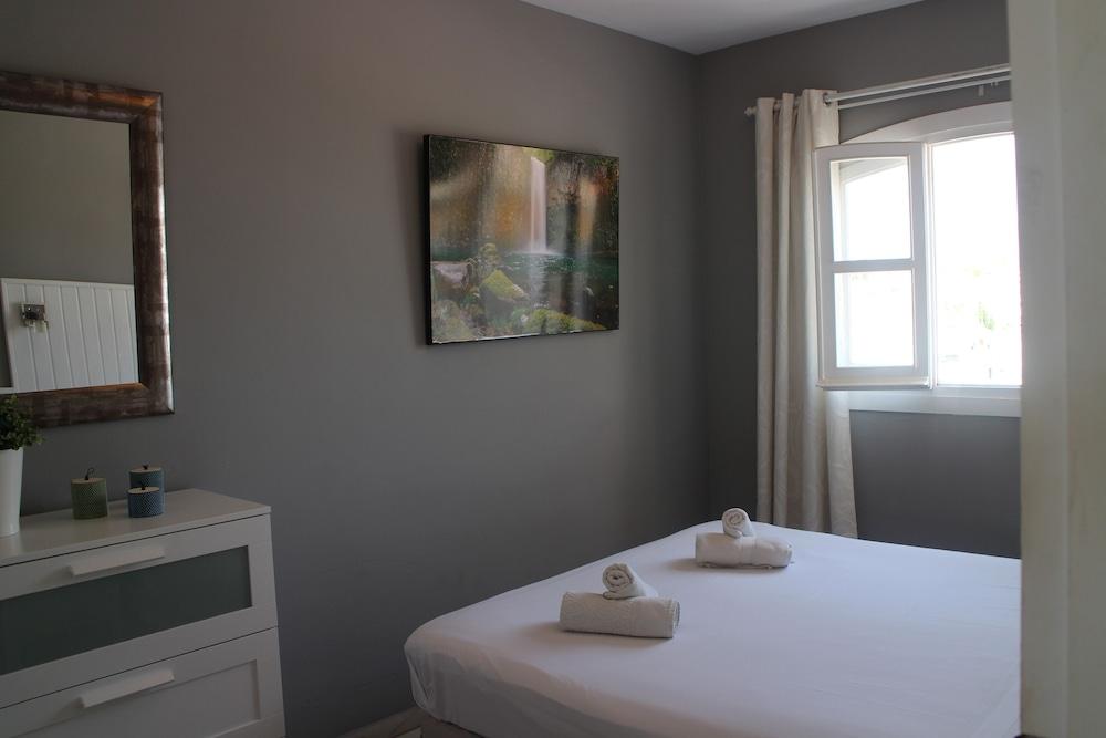 APARTAMENTOS VERANO AZUL CANOVAS NERJA