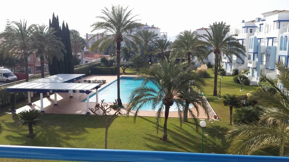 APARTMENT WITH 2 BEDROOMS IN DENIA; WITH POOL ACCESS; ENCLOSED GARDEN AND WIFI - 100 M FROM THE BEAC