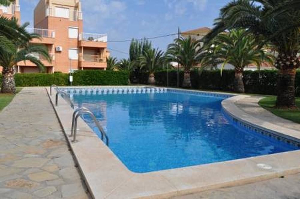 APARTMENT WITH 2 BEDROOMS IN DÉNIA; WITH WONDERFUL MOUNTAIN VIEW; POOL ACCESS AND ENCLOSED GARDEN -
