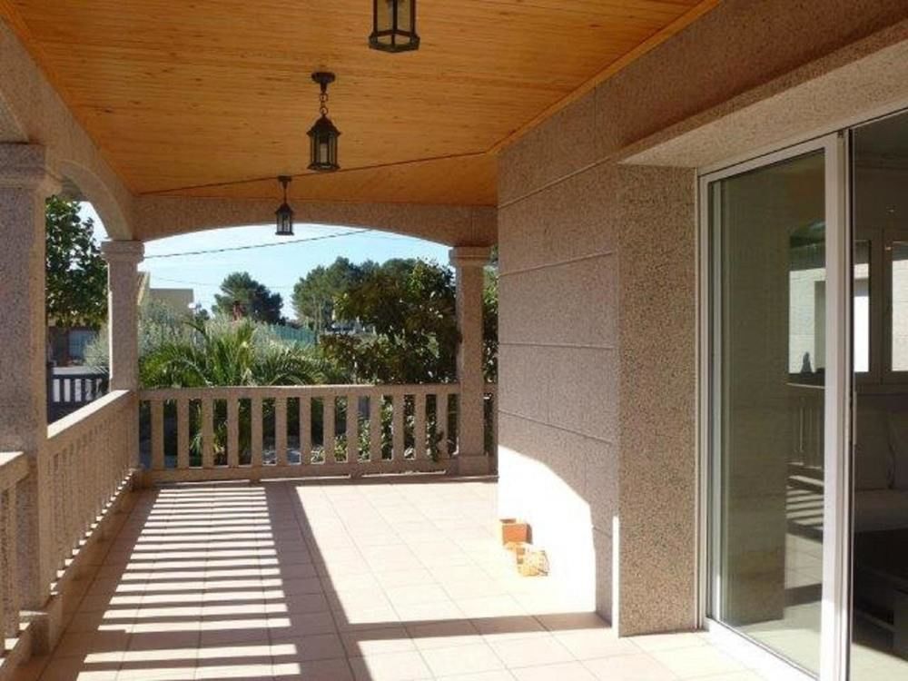 HOUSE WITH 5 BEDROOMS IN AMETLLIA DE MAR; WITH PRIVATE POOL AND ENCLOSED GARDEN - 2 KM FROM THE BEAC