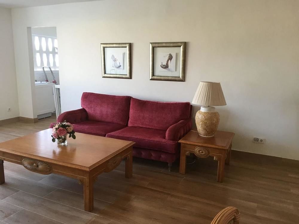 APARTMENT WITH 3 BEDROOMS IN SAN PEDRO ALCÁNTARA; WITH WONDERFUL SEA VIEW AND FURNISHED BALCONY - 2
