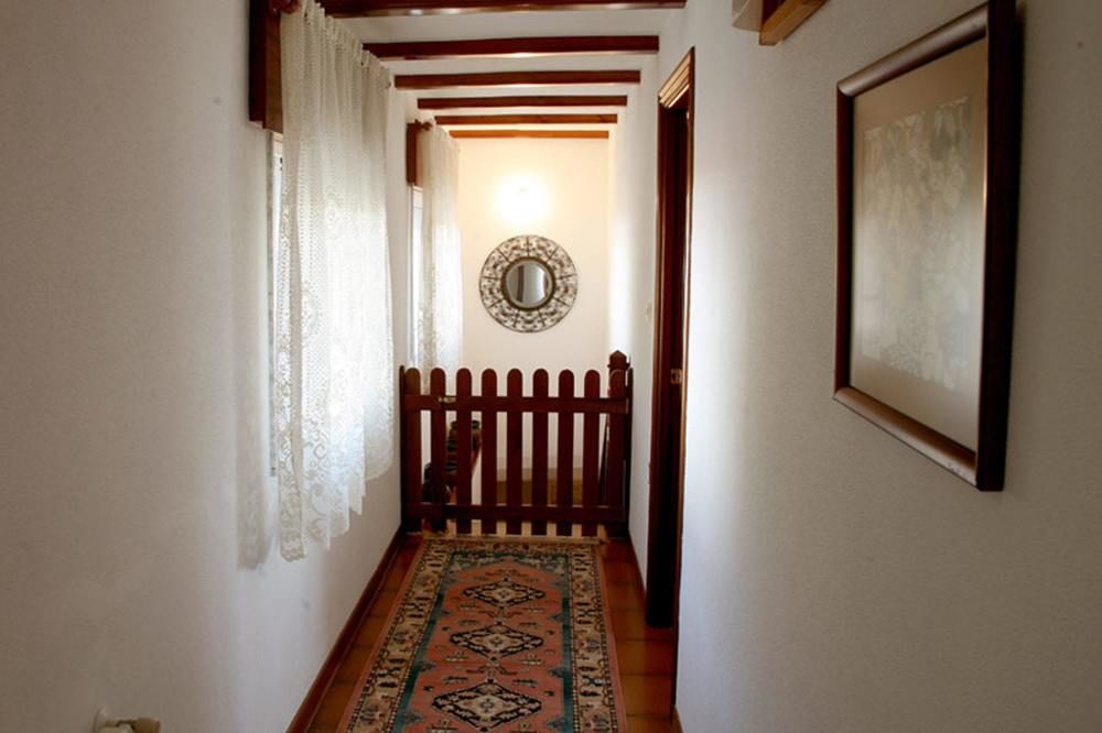 HOUSE WITH 3 BEDROOMS IN CAMPOSANCOS; WITH WONDERFUL SEA VIEW; ENCLOSED GARDEN AND WIFI - 800 M FROM