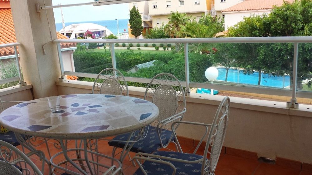 APARTMENT WITH 2 BEDROOMS IN ALCOSSEBRE; WITH PRIVATE POOL AND ENCLOSED GARDEN - 100 M FROM THE BEAC