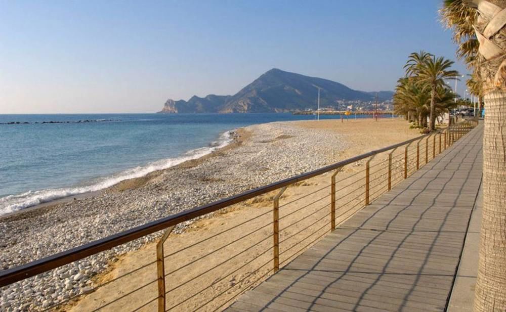 STUDIO IN ALTEA; WITH BALCONY - 40 M FROM THE BEACH