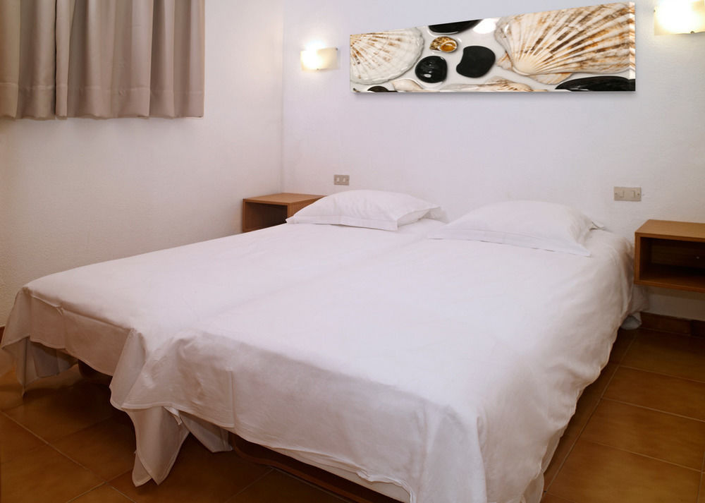 APARTAMENTOS ALBATROS