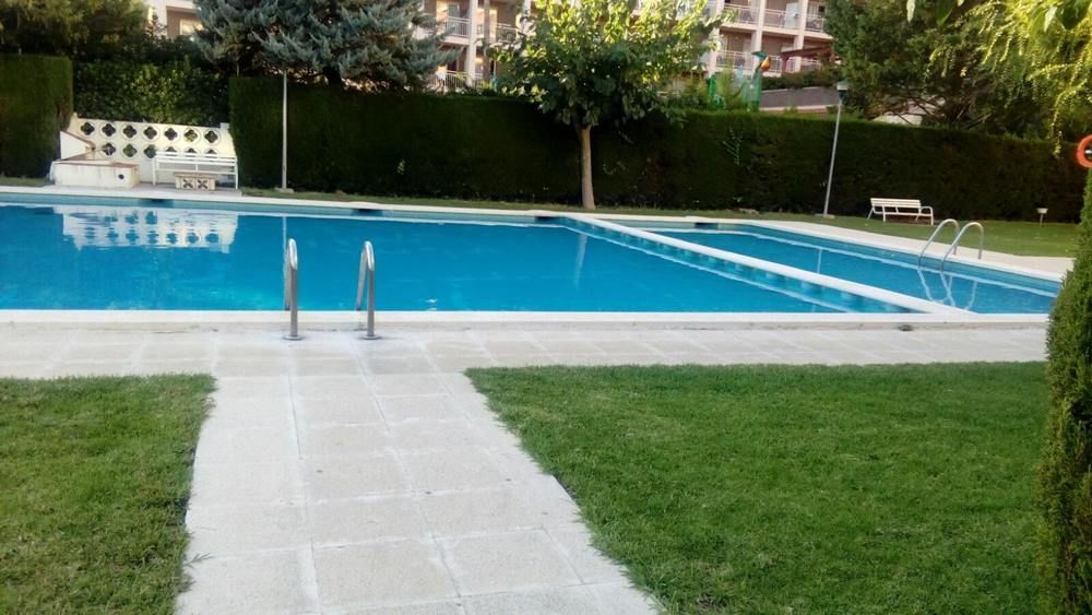 APARTMENT WITH 2 BEDROOMS IN SALOU; WITH POOL ACCESS
