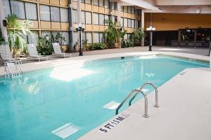 RADISSON CHARLESTON AIRPORT
