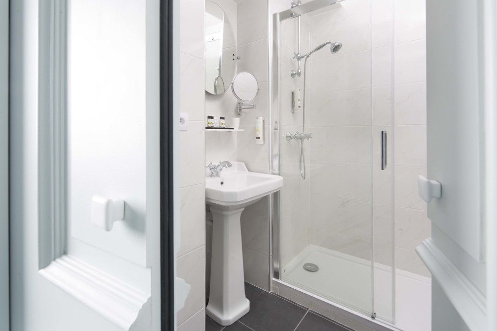 Fotos del hotel - CELESTE HOTEL & SPA PARIS BATIGNOLLES