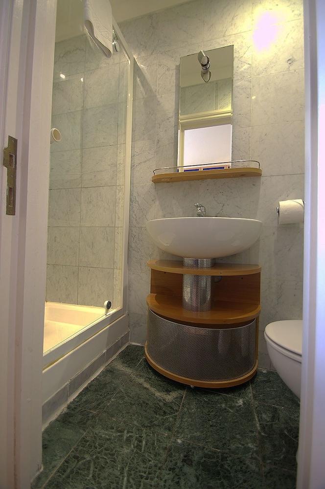 Fotos del hotel - HYDE PARK ECONOMY APARTMENTS