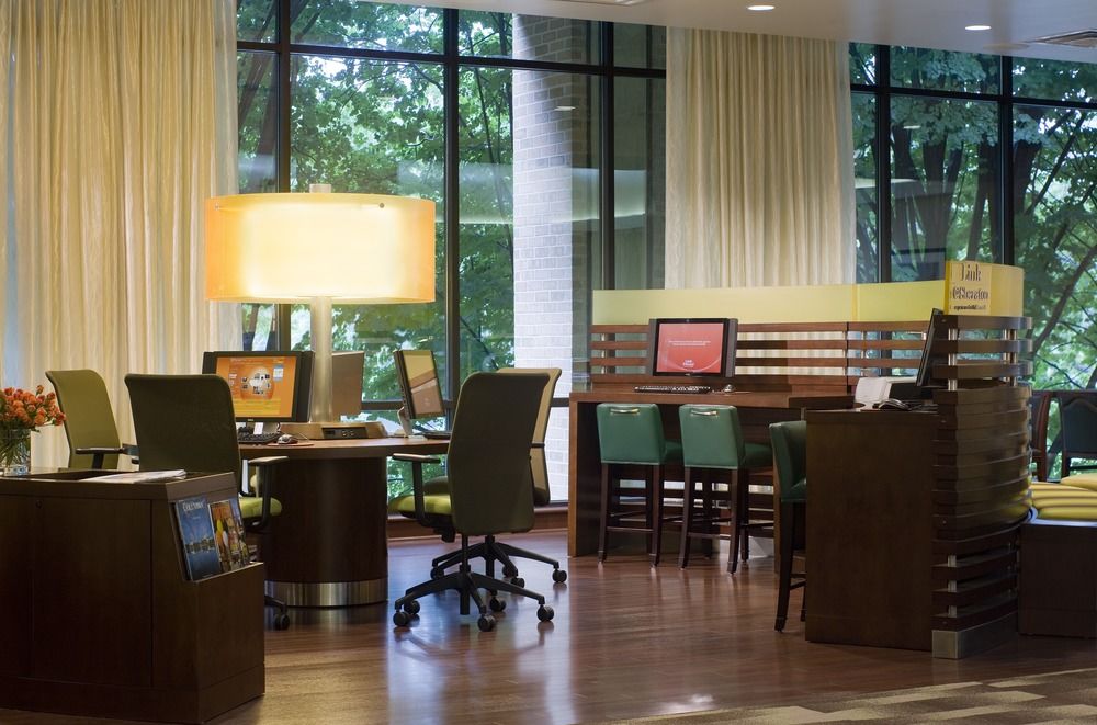 Merriweather Lakehouse, Autograph Collection